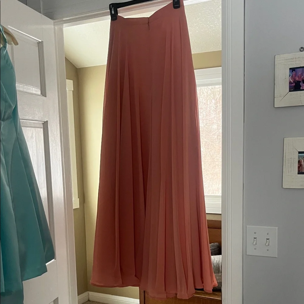 Revelry Chiffon Skirt Sizes 4 - Picture 2 of 3